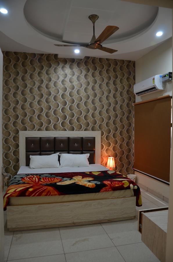 Heaven Blu Hotel & Resort Амритсар Екстериор снимка