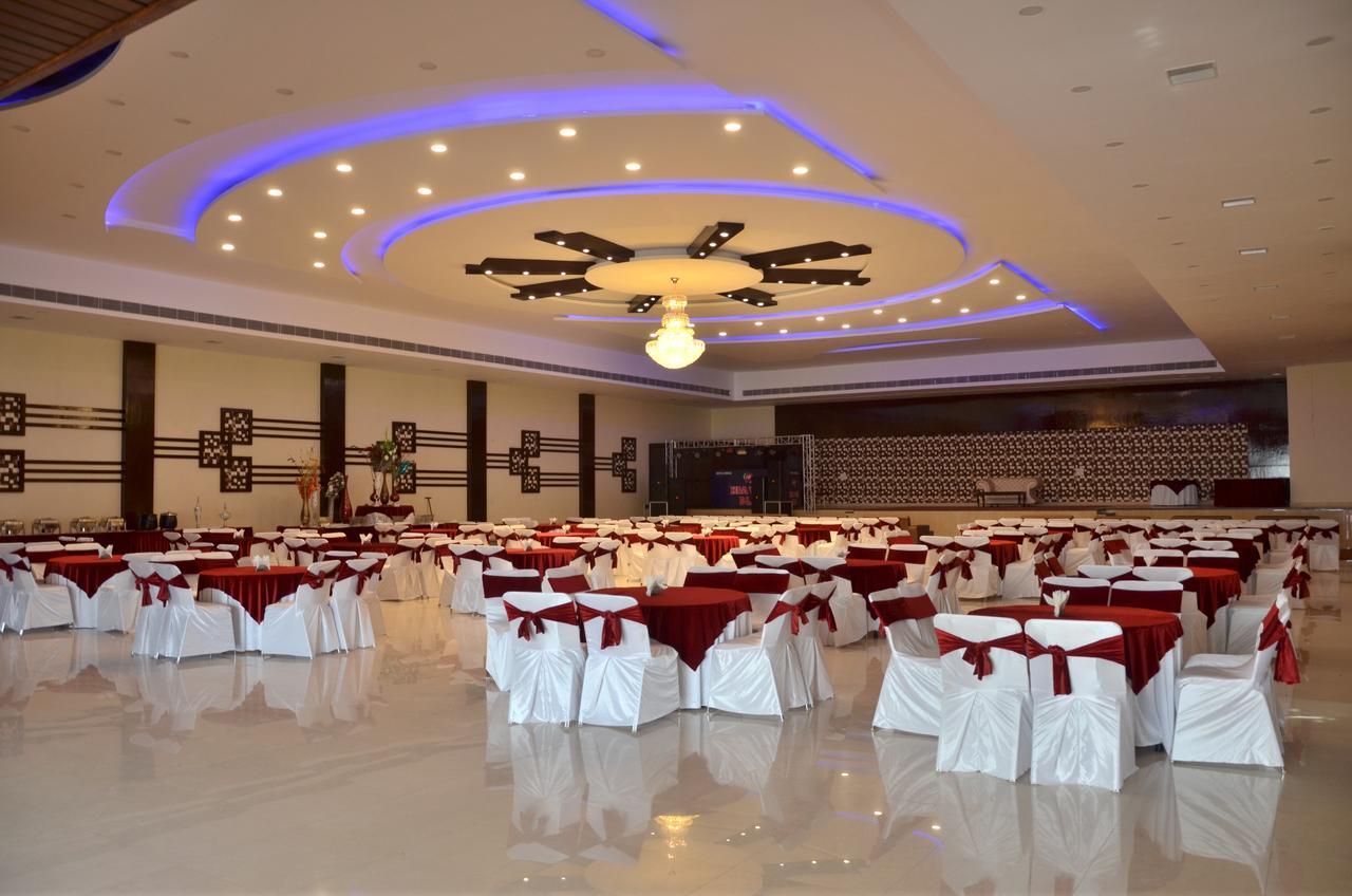 Heaven Blu Hotel & Resort Амритсар Екстериор снимка